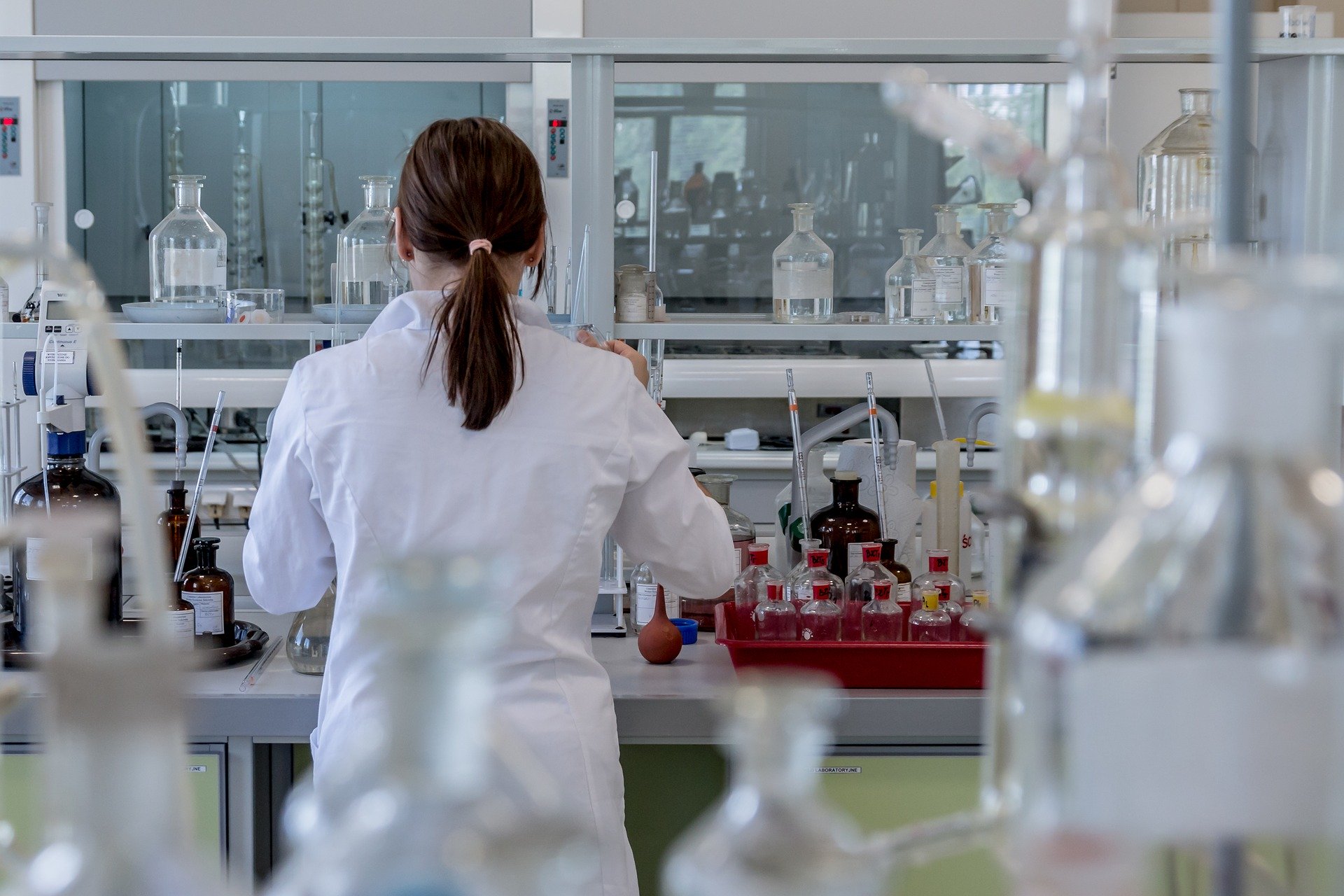Medical diagnostic laboratories
